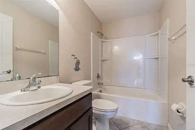 Listing Photo 23
