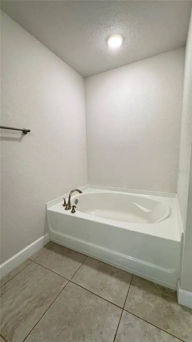 Listing Photo 39