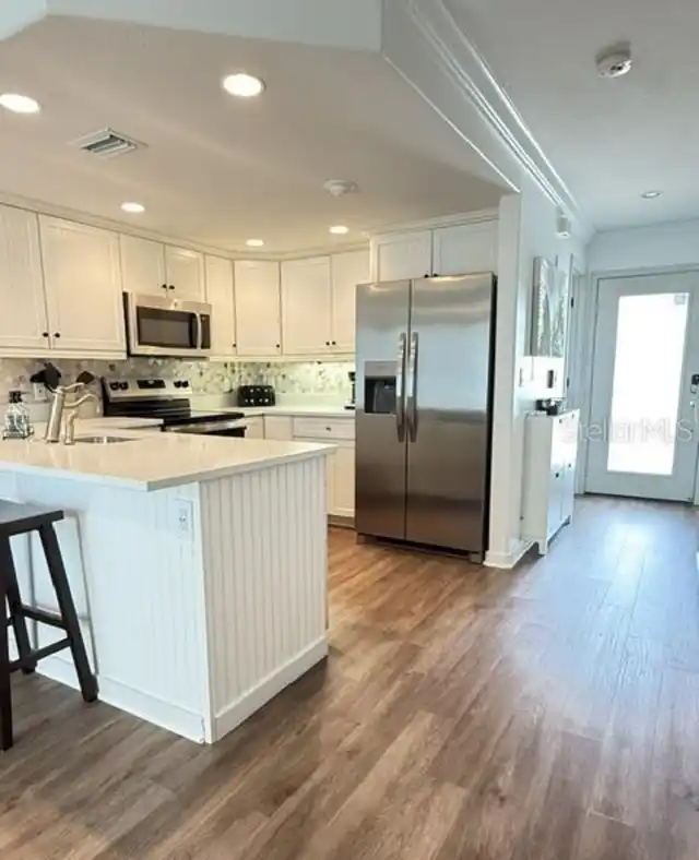 Listing Photo 15