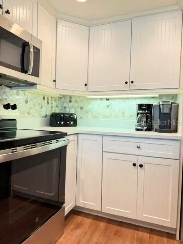 Listing Photo 17