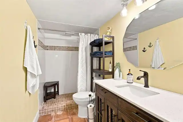 Listing Photo 37