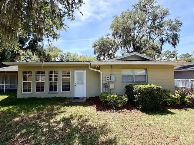 Listing Photo 10