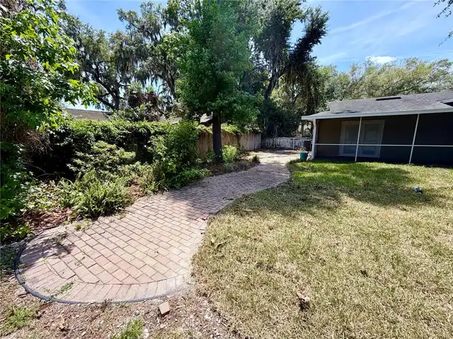 Listing Photo 15