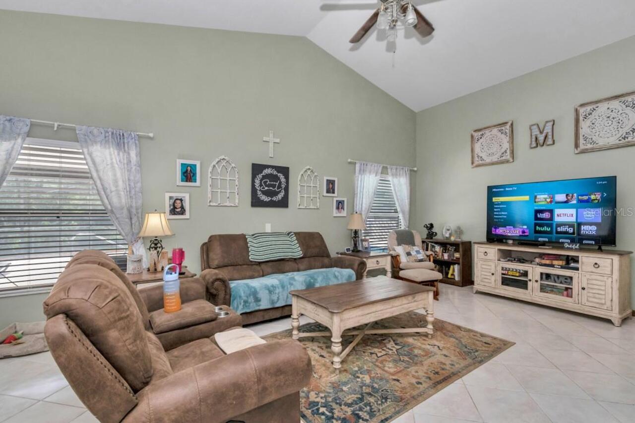 Listing Photo 25