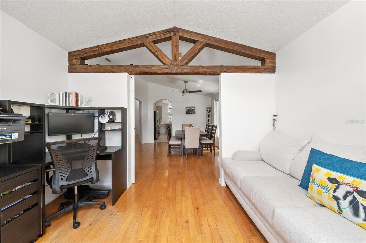Listing Photo 15