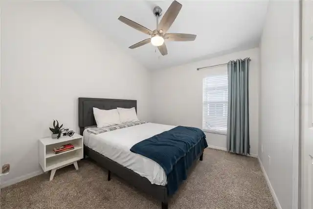 Listing Photo 28