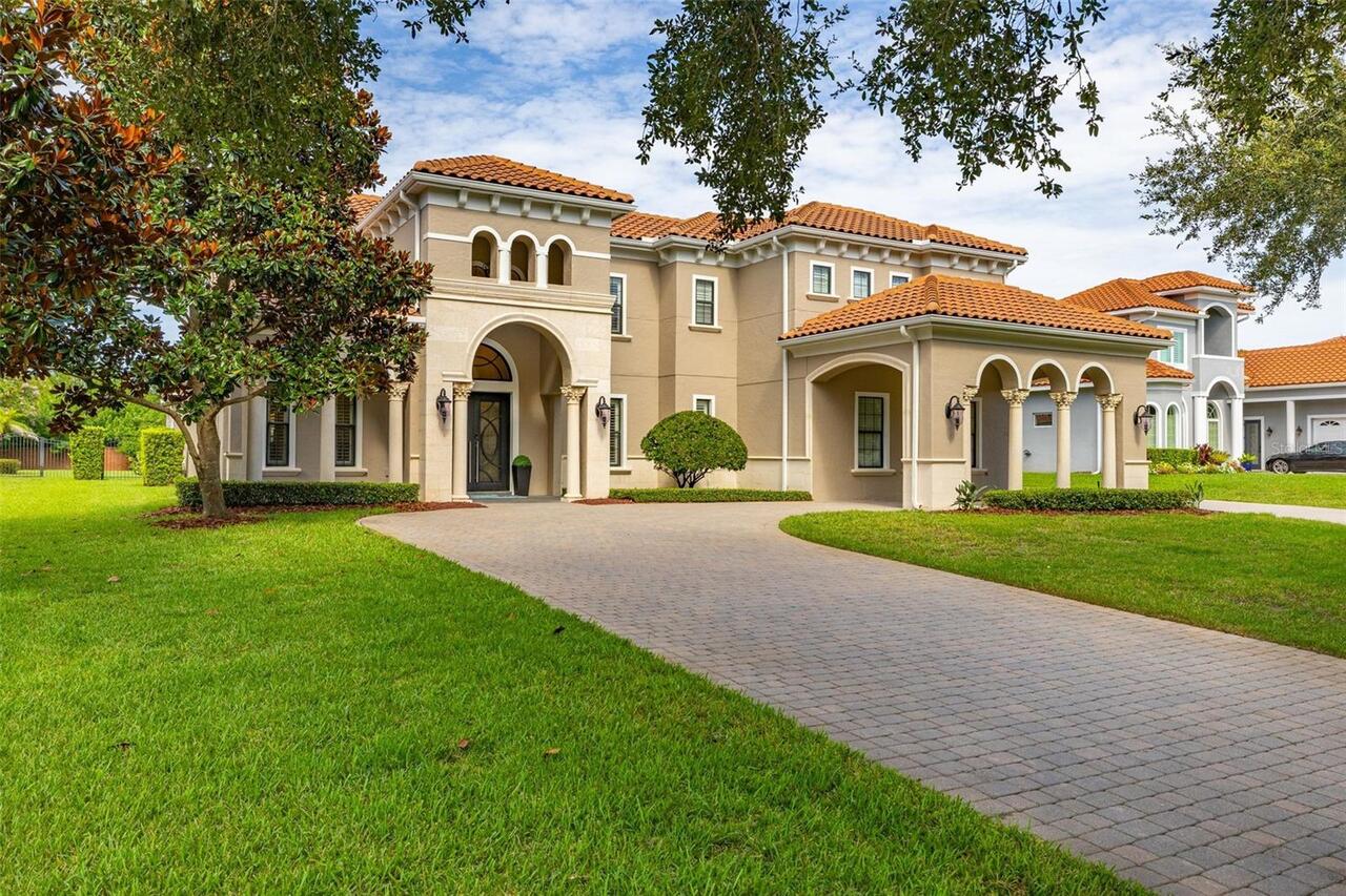 5BR, Home, 3BA, $2,500,000
Read More