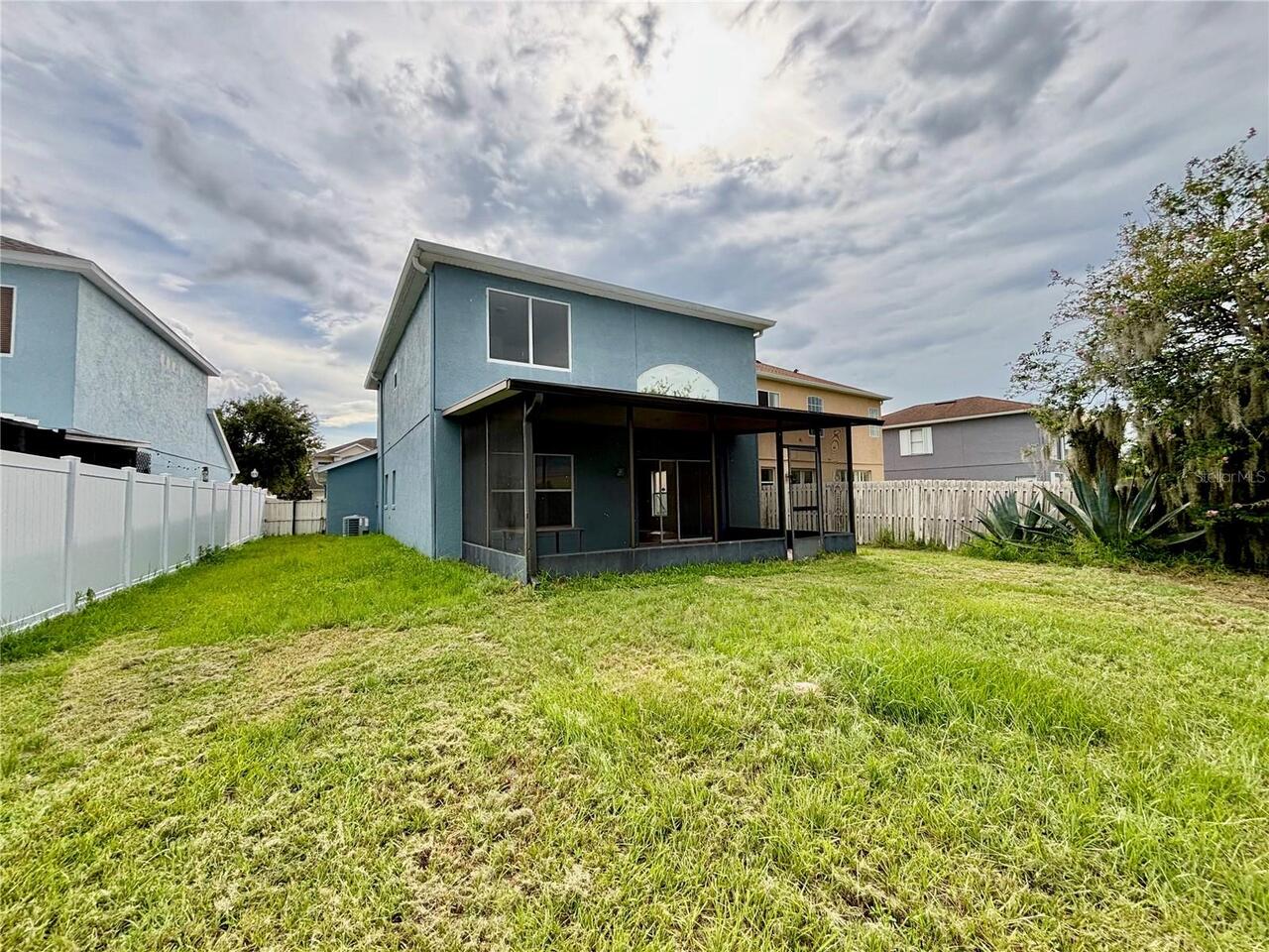 Listing Photo 17