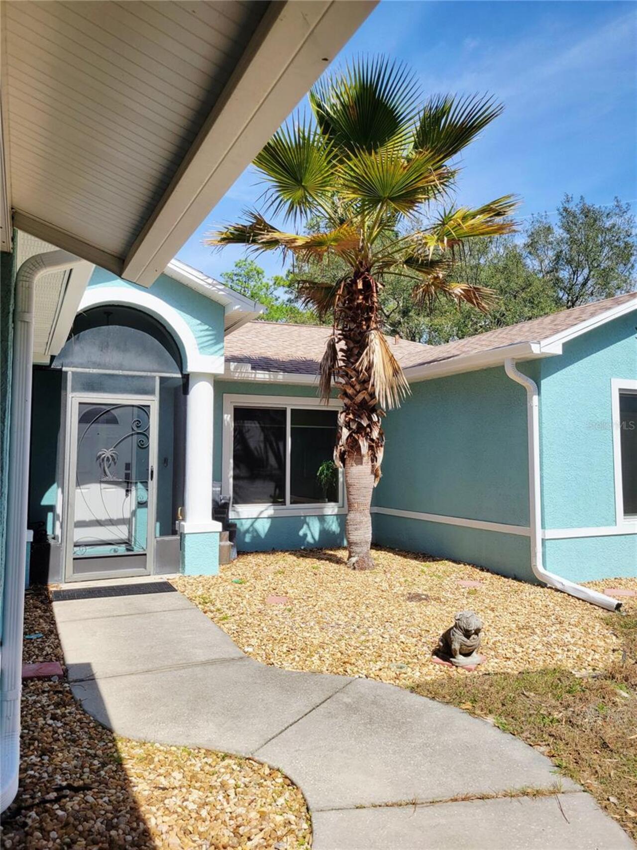 Listing Photo 12