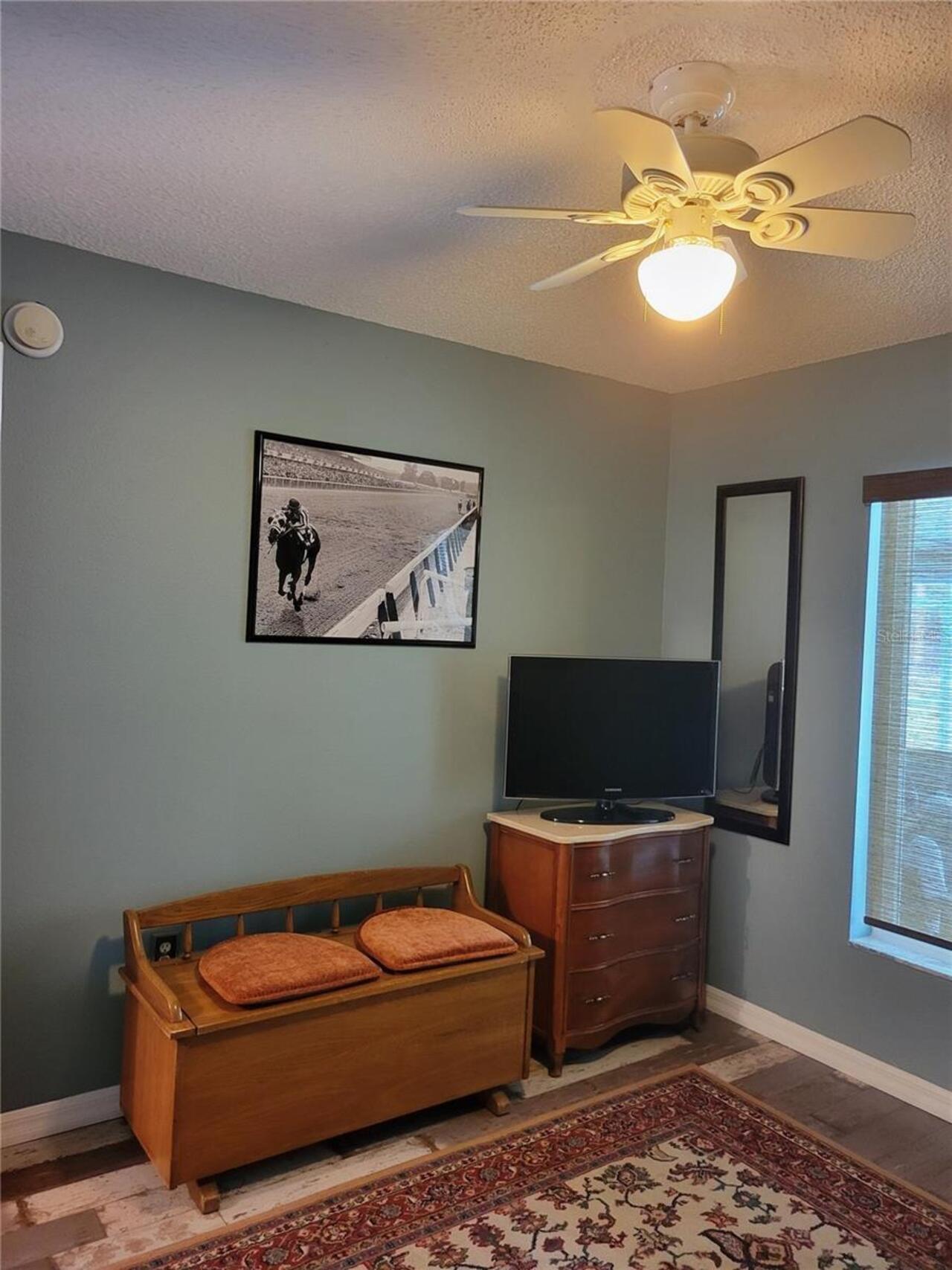 Listing Photo 38