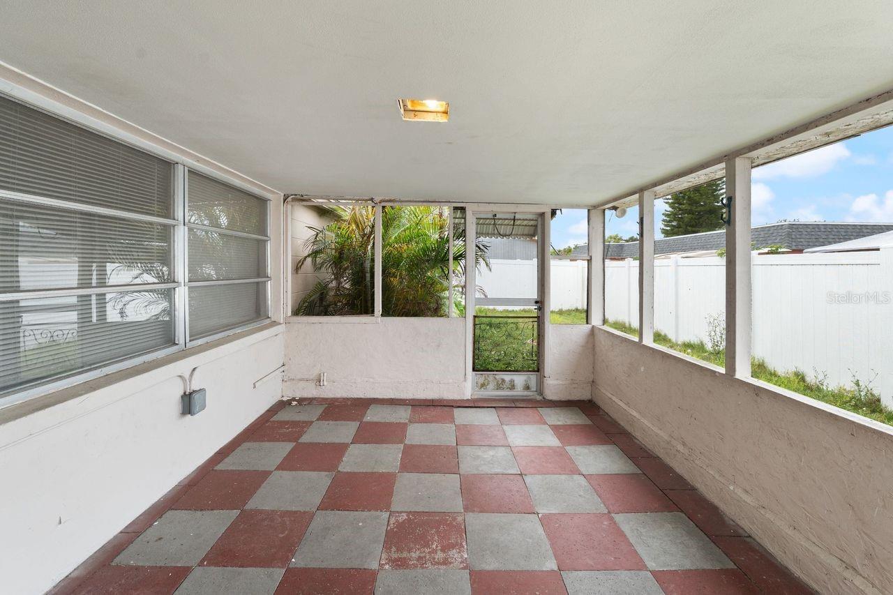 Listing Photo 16