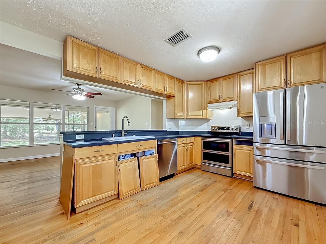 Listing Photo 21