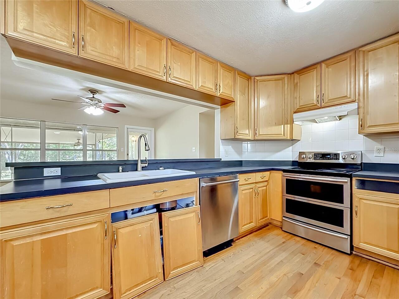 Listing Photo 23
