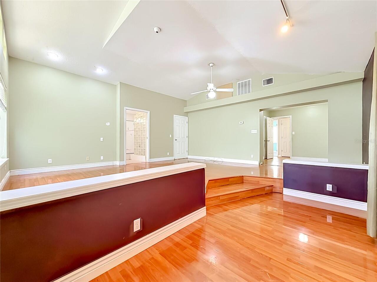 Listing Photo 28