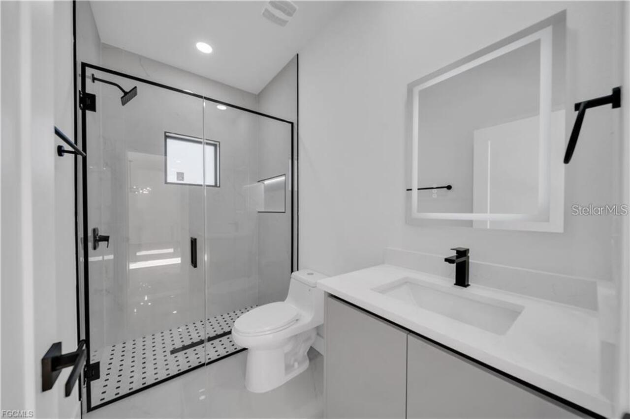 Listing Photo 19