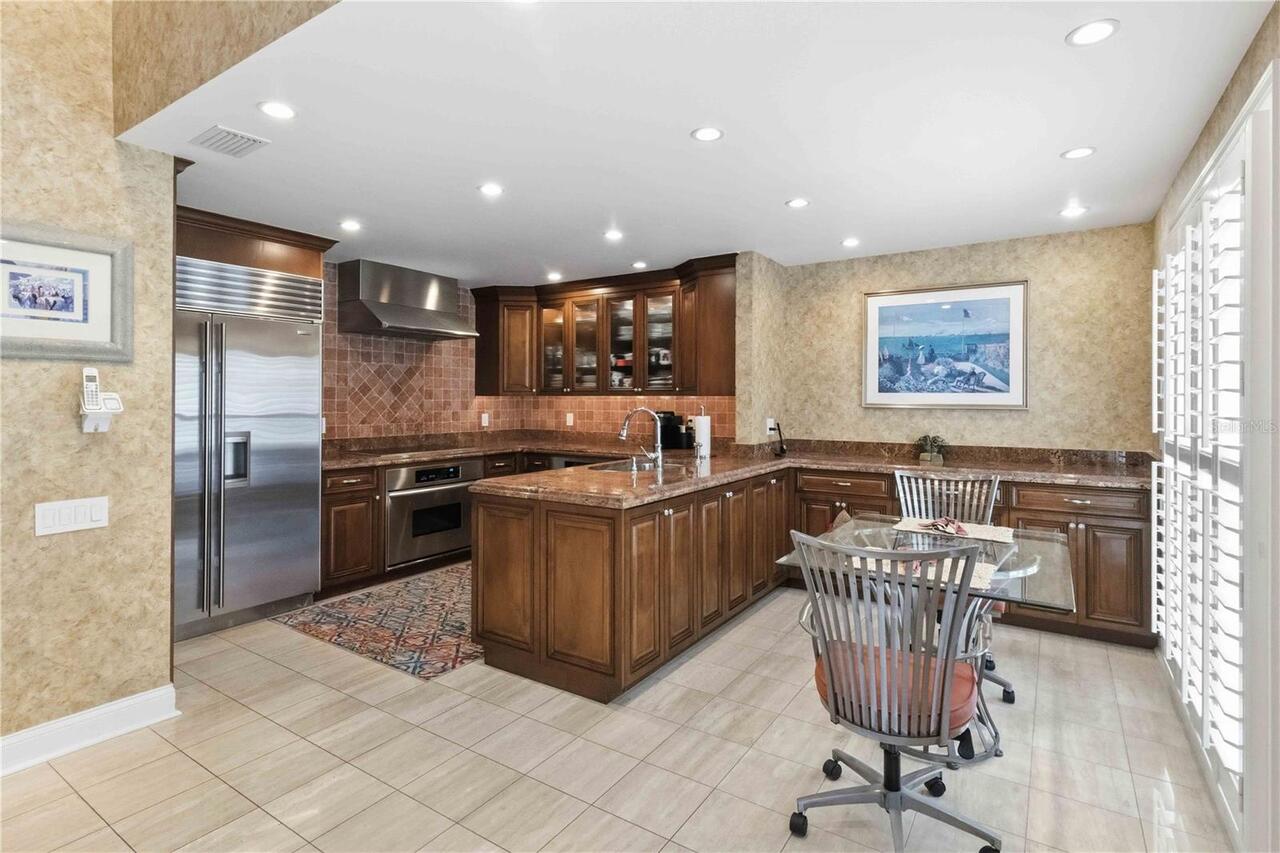 Listing Photo 15