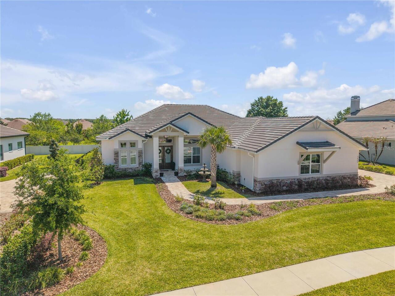 Mount Dora Real Estate