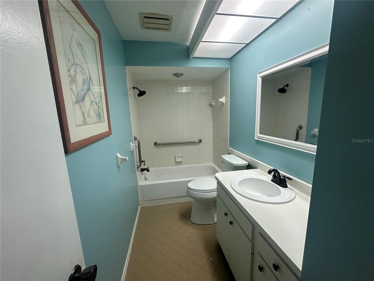 Listing Photo 7