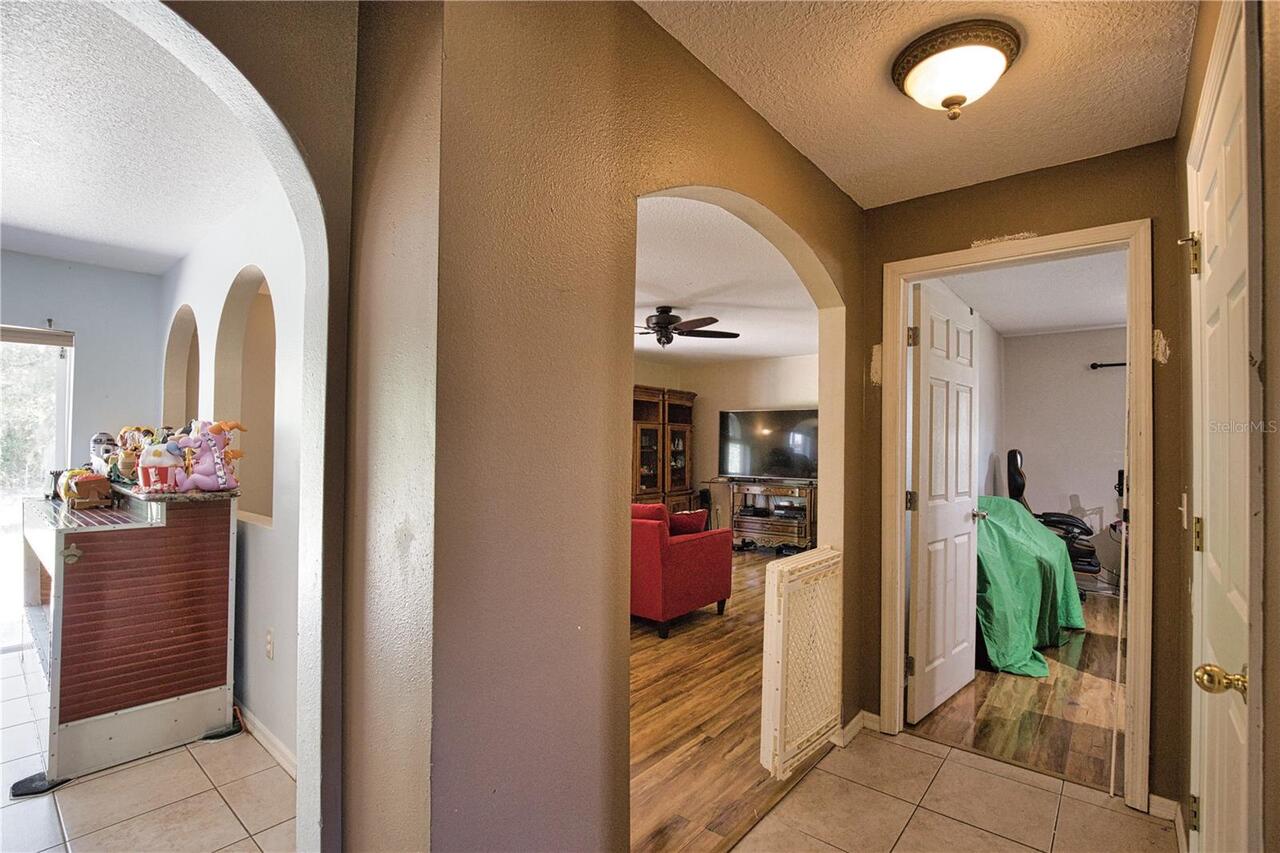 Listing Photo 16