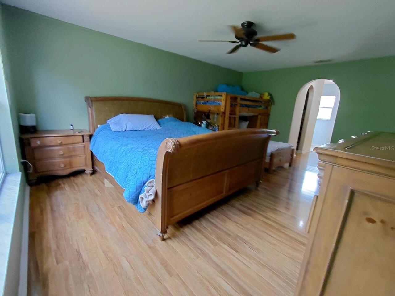 Listing Photo 19
