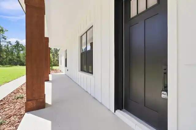 Listing Photo 8