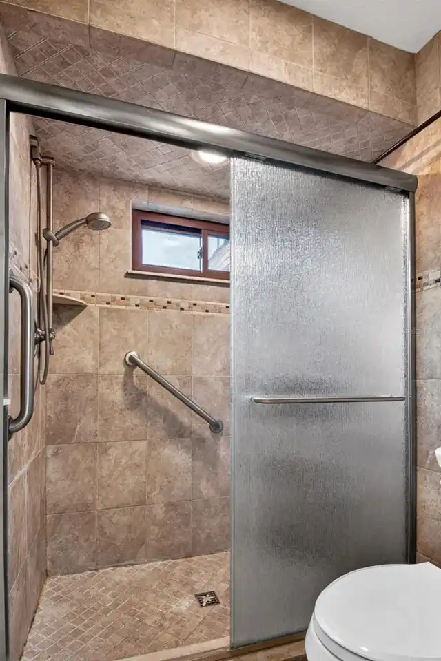 Listing Photo 52