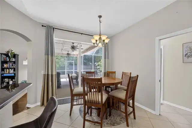 Listing Photo 15