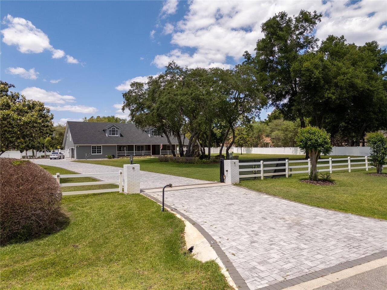 4BR, Home, 4BA, $2,299,000
Read More