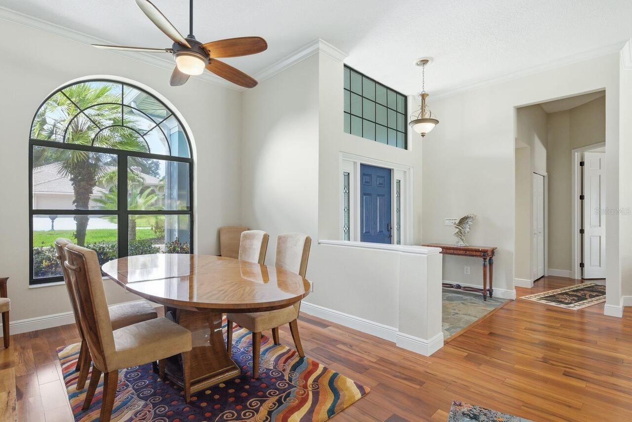 Listing Photo 9