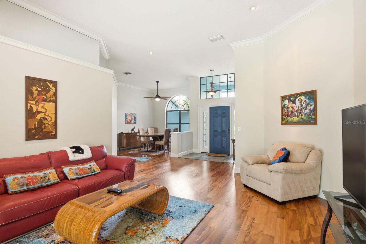 Listing Photo 7