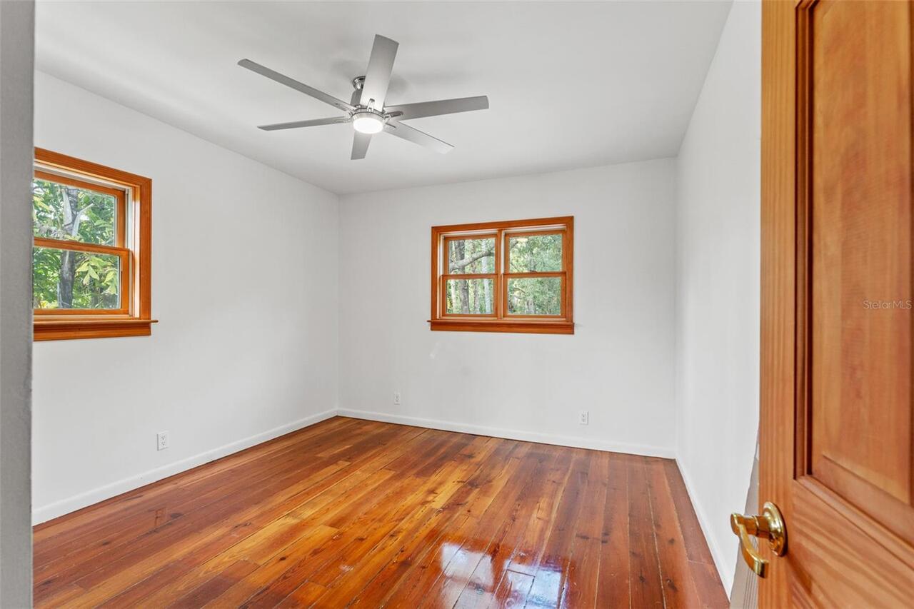 Listing Photo 23