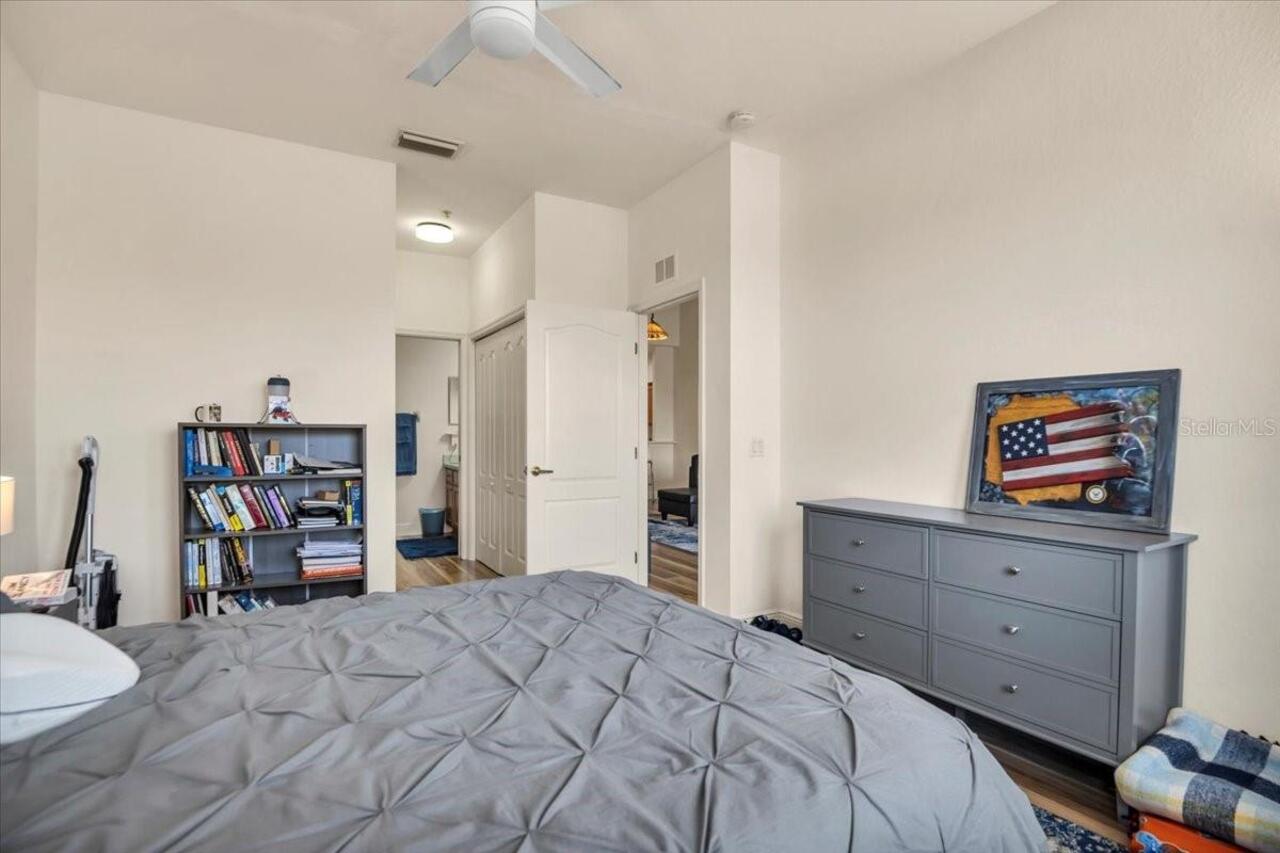 Listing Photo 15