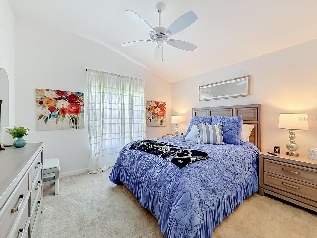 Listing Photo 14