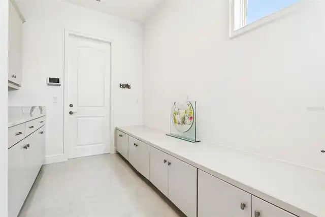 Listing Photo 34