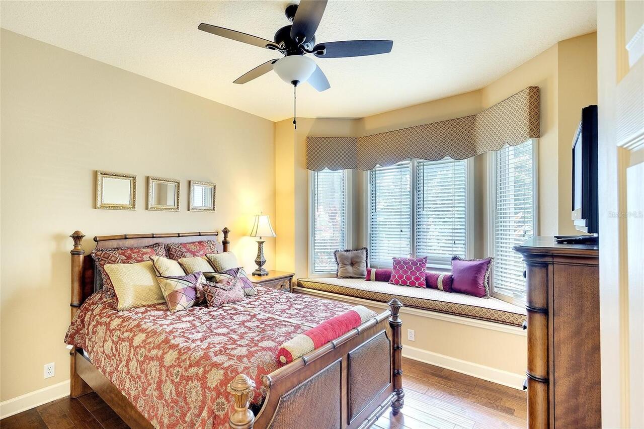 Listing Photo 19