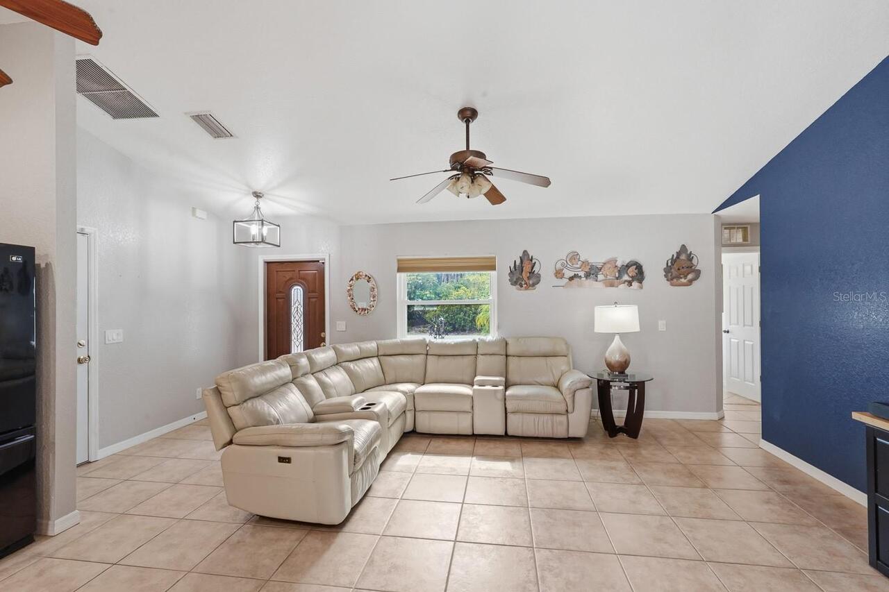 Listing Photo 7