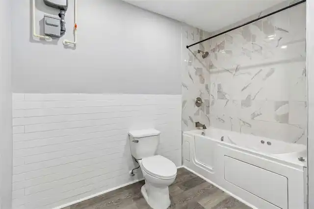 Listing Photo 25