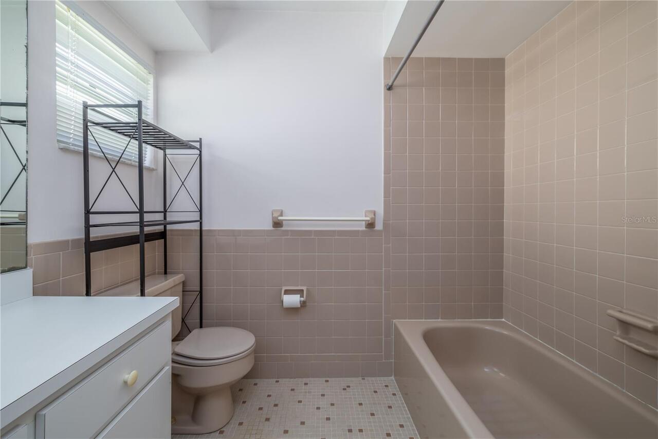Listing Photo 41