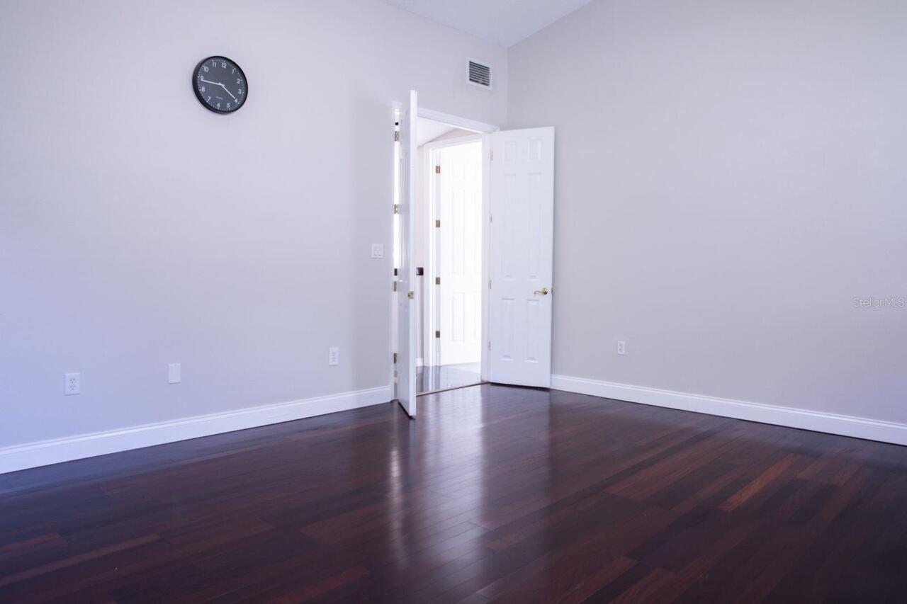Listing Photo 33