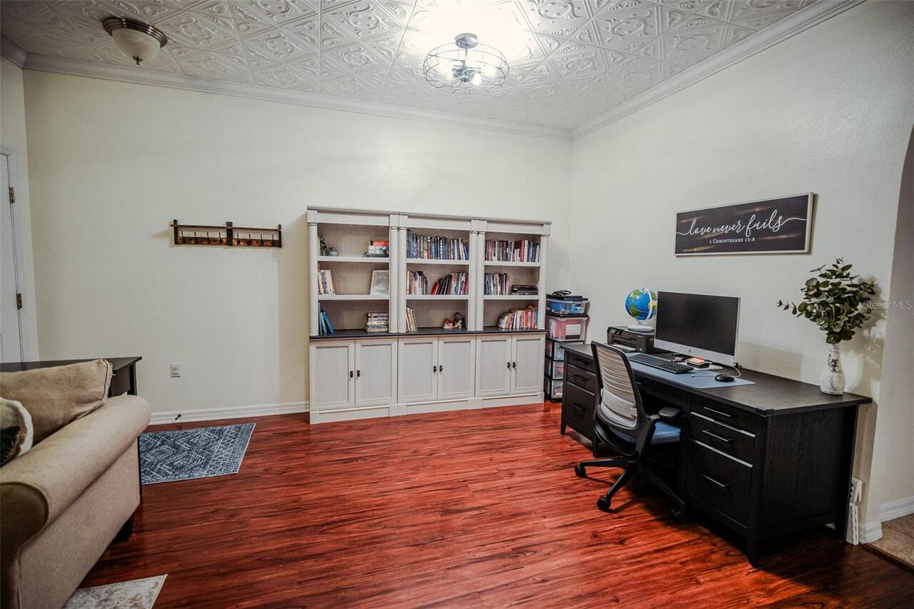 Listing Photo 6
