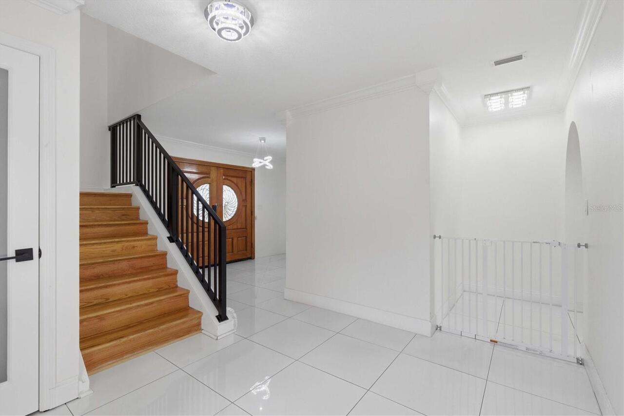 Listing Photo 11