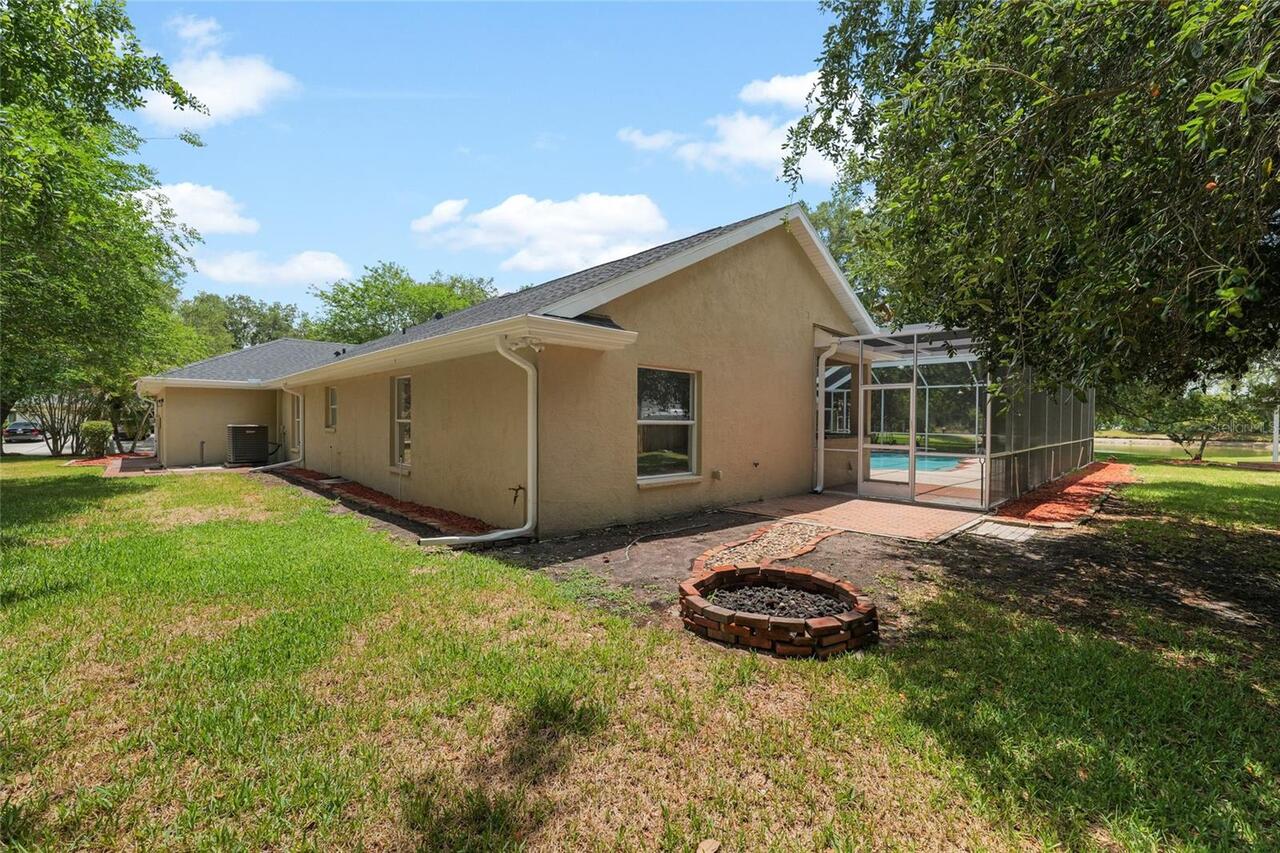 Listing Photo 43