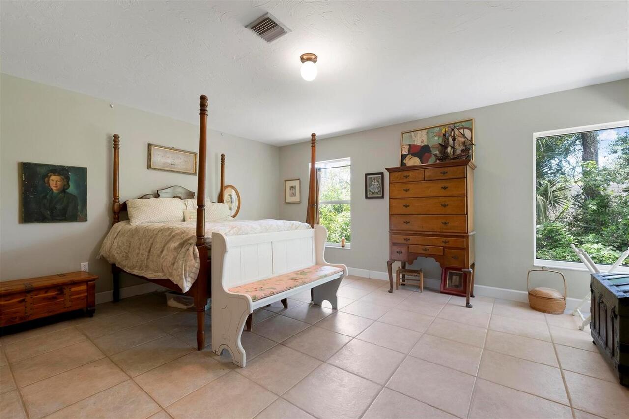 Listing Photo 20