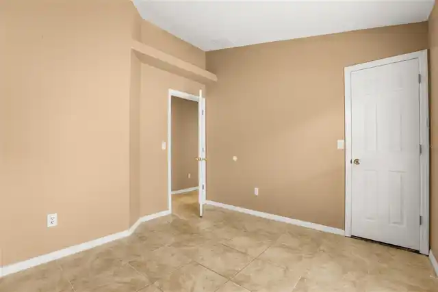 Listing Photo 13