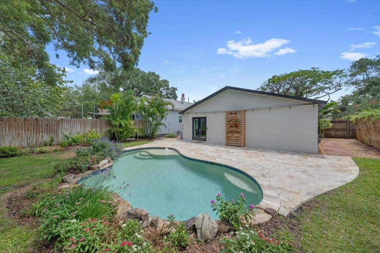 Listing Photo 28