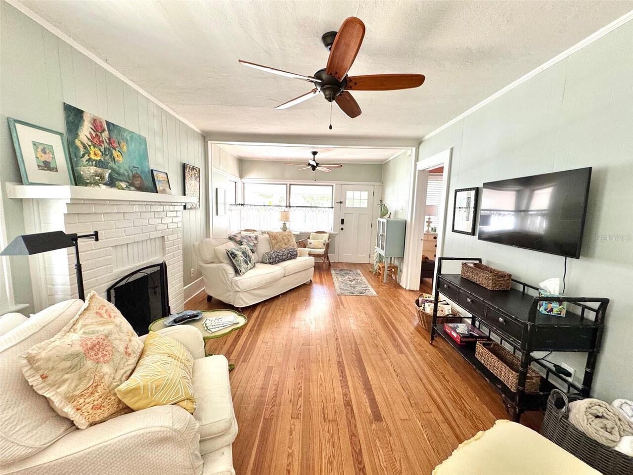 Listing Photo 6