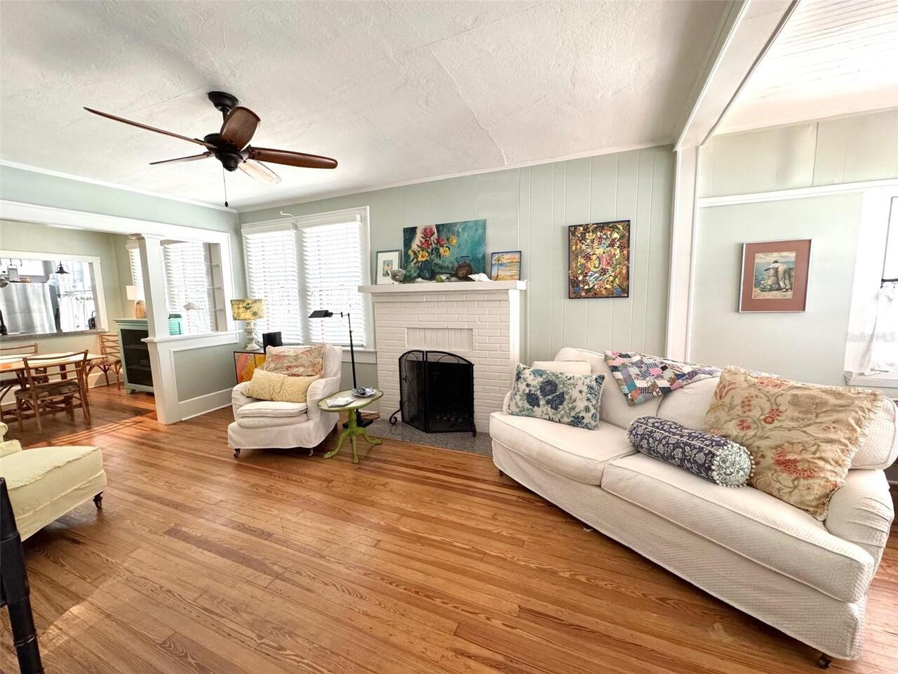Listing Photo 8