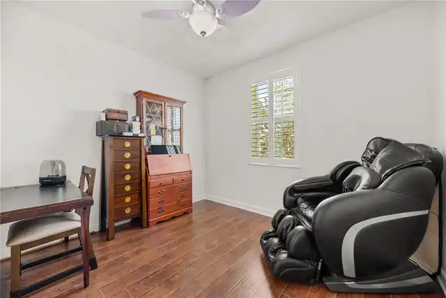 Listing Photo 23