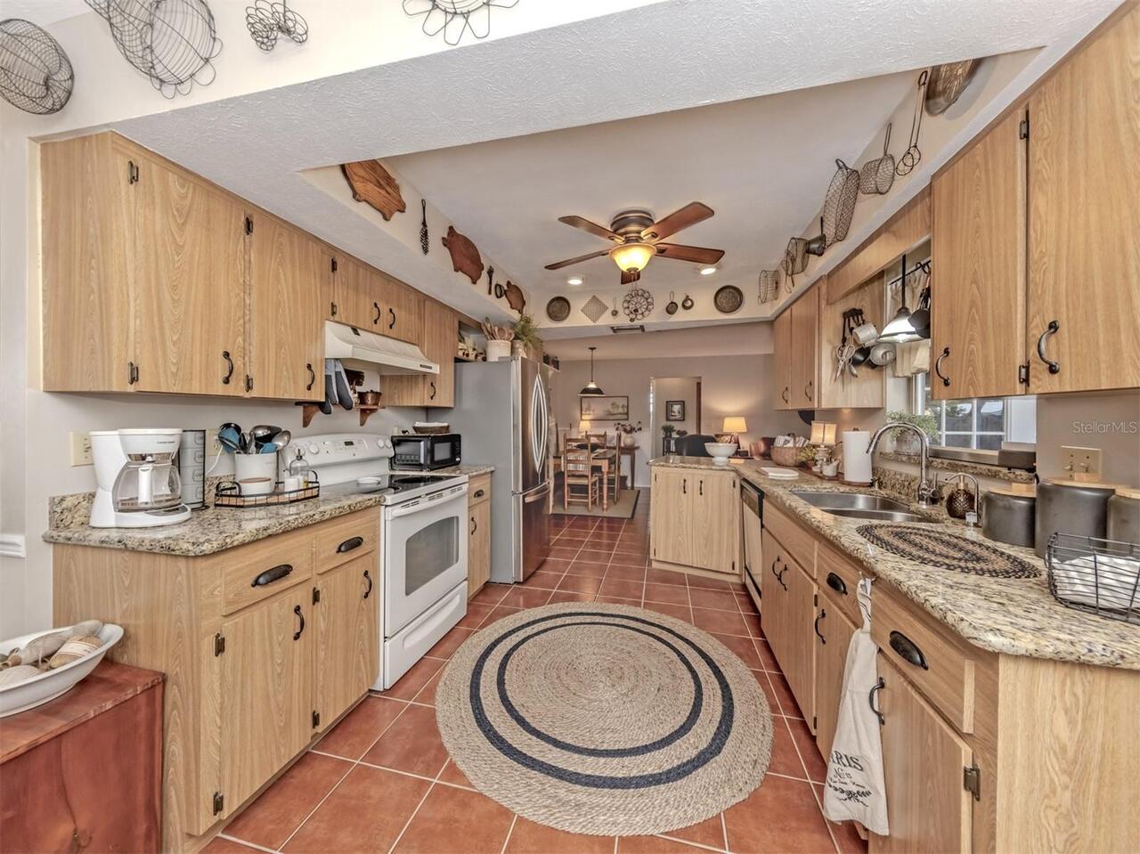 Listing Photo 7