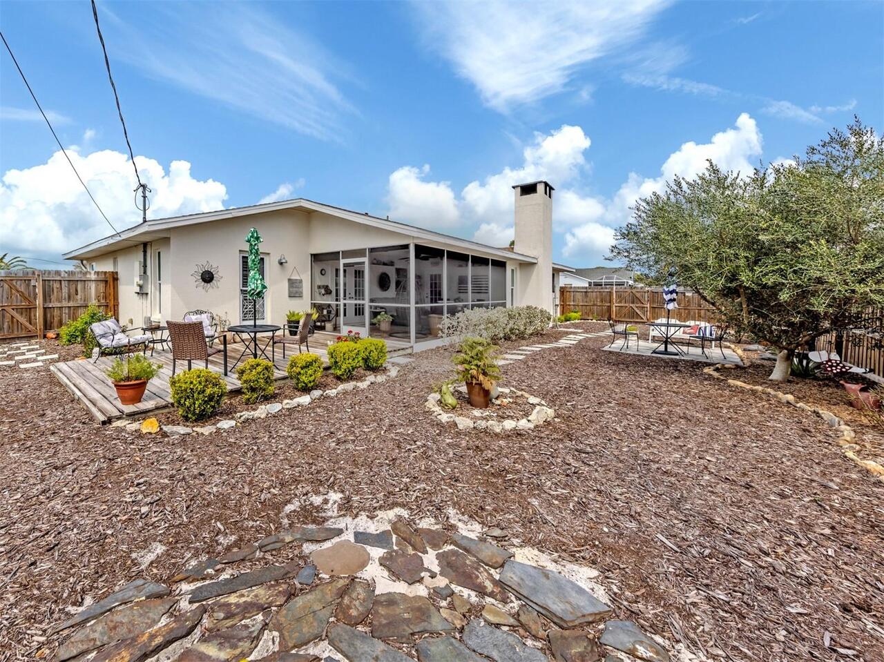 Listing Photo 25